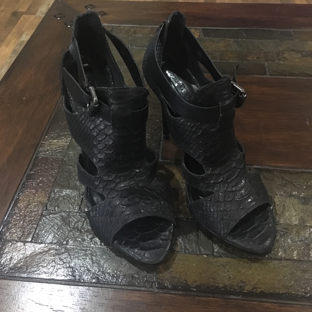 BCBGMaxAzria black cutout heels!