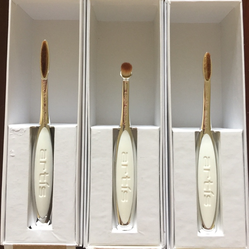 Artis Makeup Brushes