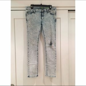 Flying Monkey Skinny Jeans Distressed Acid Wash