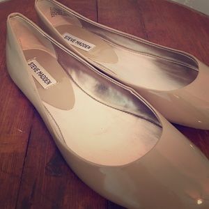 Steve Madden Nude flats sz 9