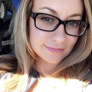 Meet your Posher, Alix