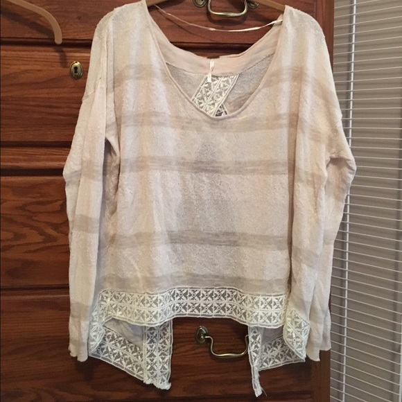 Free people open back sweater size small - Picture 3 of 4