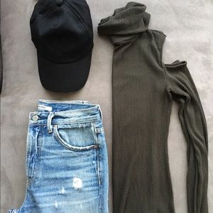 Bailey 44 olive green knit