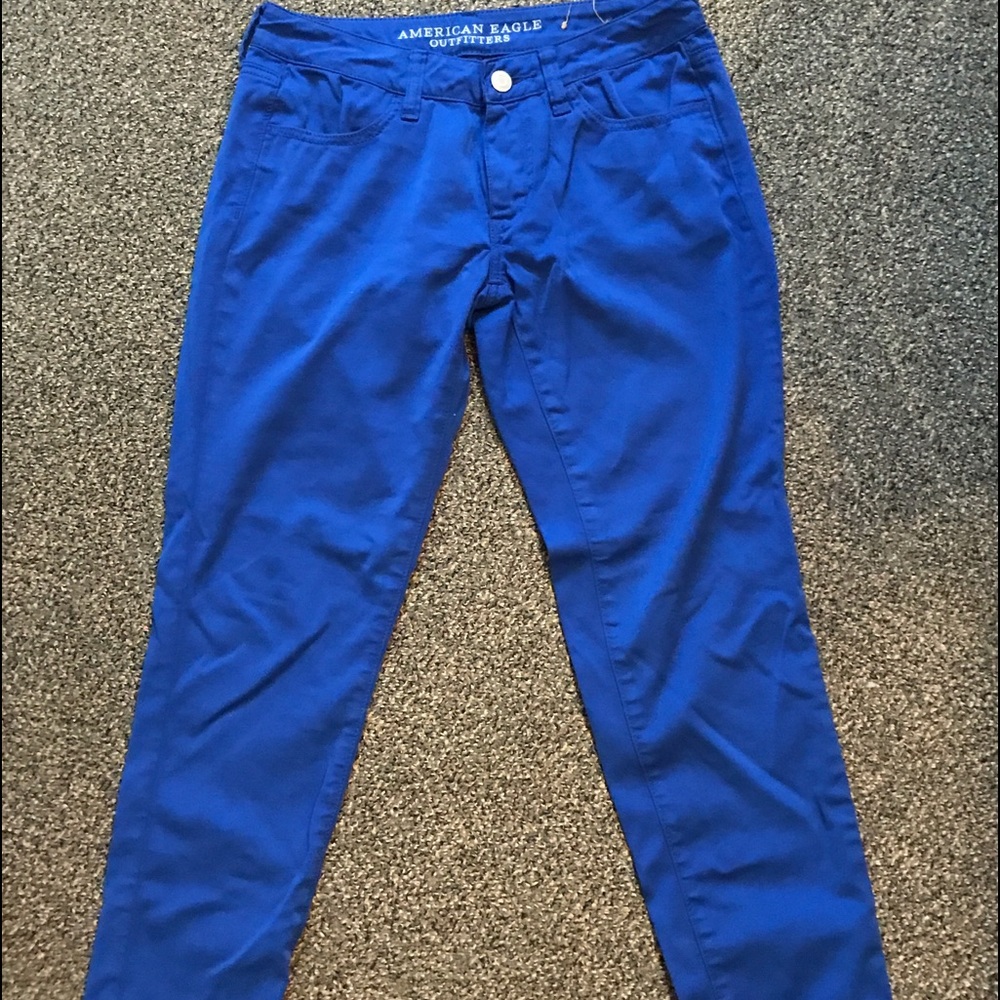 Blue American Eagle skinny jeans