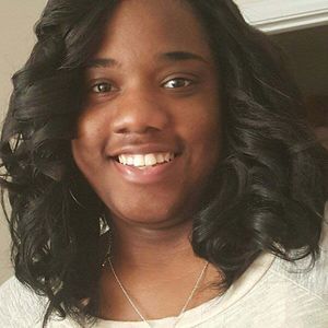 Meet your Posher, Deanna