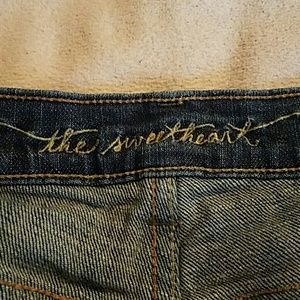 Old Navy Sweetheart jeans