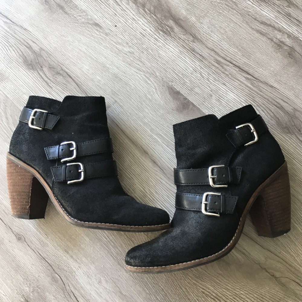 Dolce Vita ankle boots