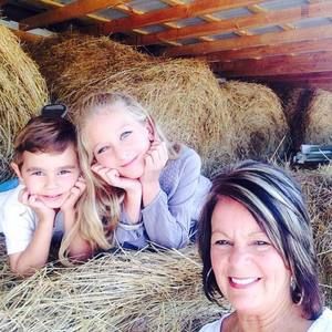 Meet your Posher, Jackie