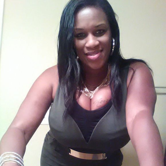 Meet your Posher, Keesha - Picture 1 of 1