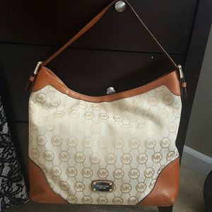 Michael Kors purse