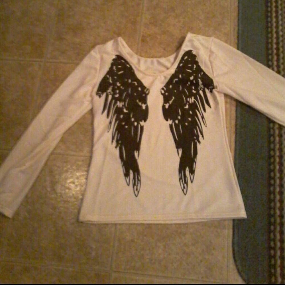Angel wing shirt brand new
