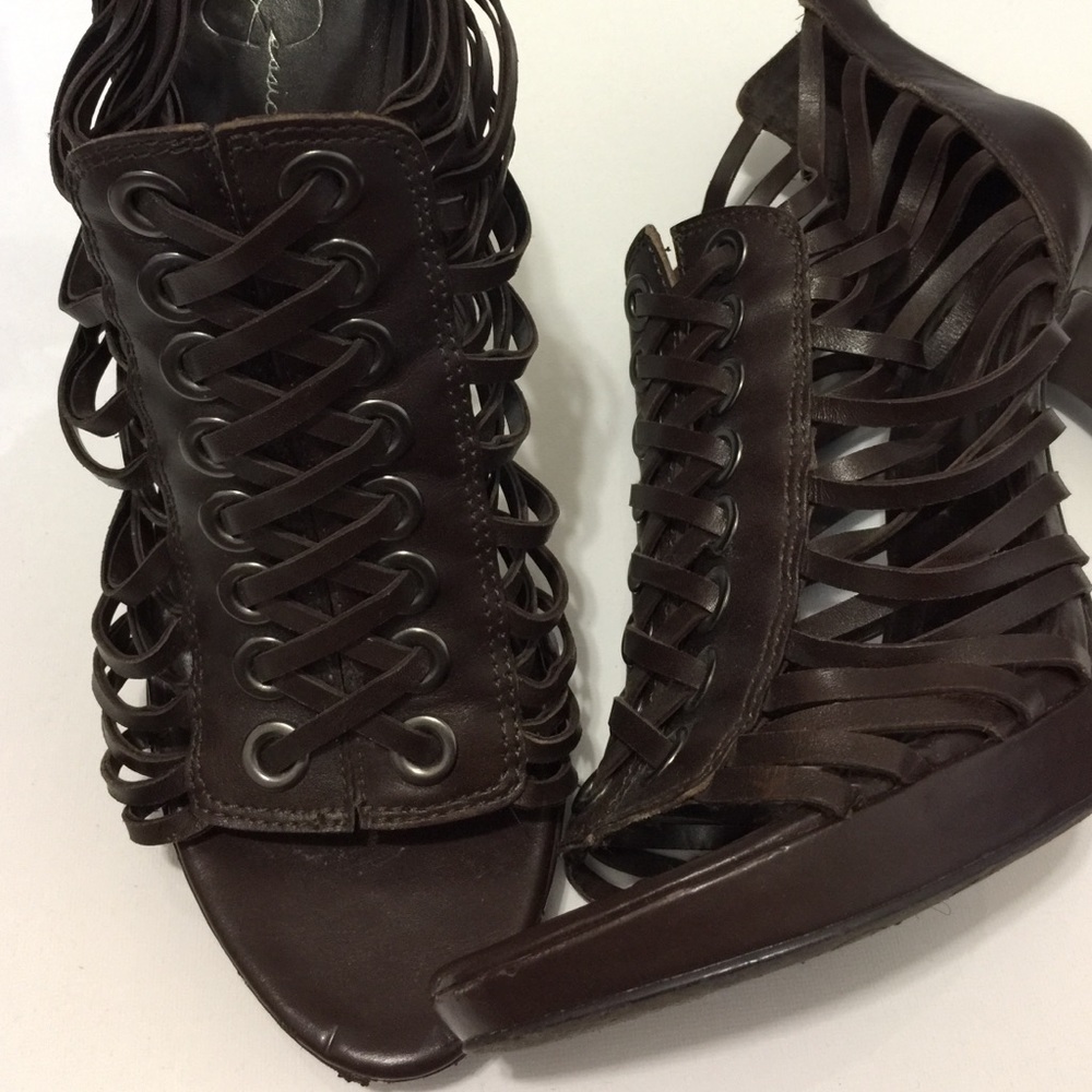 Jessica Simpson corset detail brown heels size 7.5