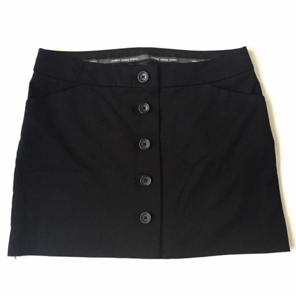 Express Editor black button front skirt NWOT