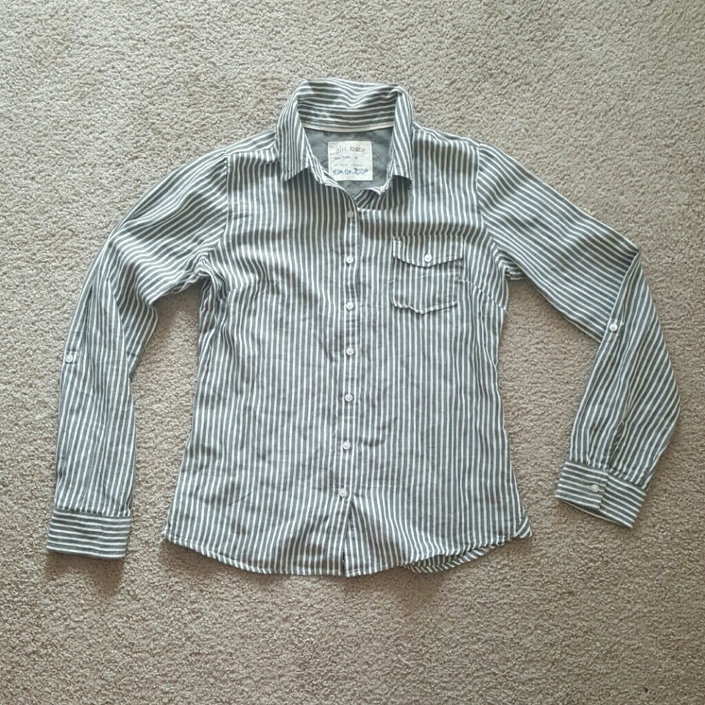 Boyfriend button up top