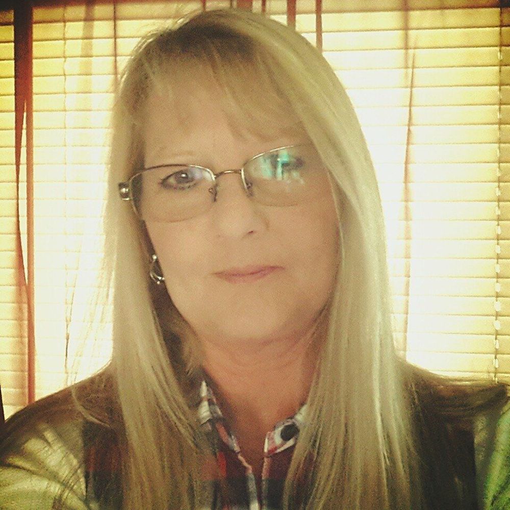 Meet your Posher, Lori