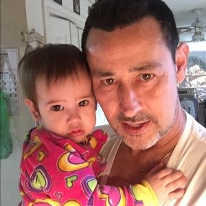 Meet your Posher, Charles