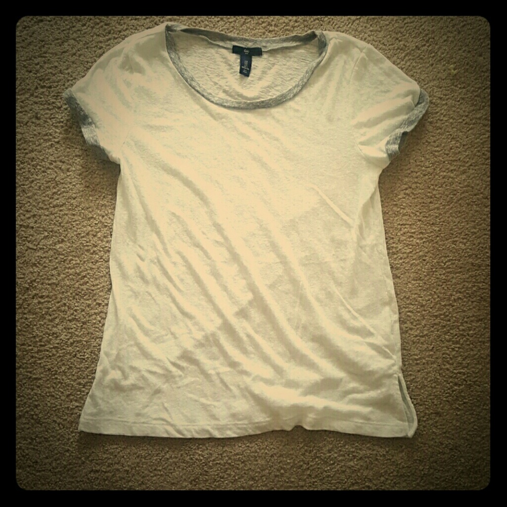 White Casual grey neck tee