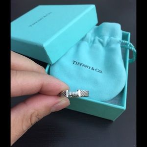 Tiffany & Co. Somerset Ring with diamonds (narrow)