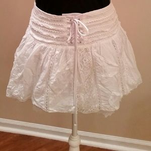 Bebe white knit skirt