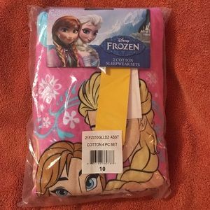 2 cotton sleepwear sets. Frozen theme size 10