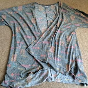 Small Lindsay Lularoe cardigan
