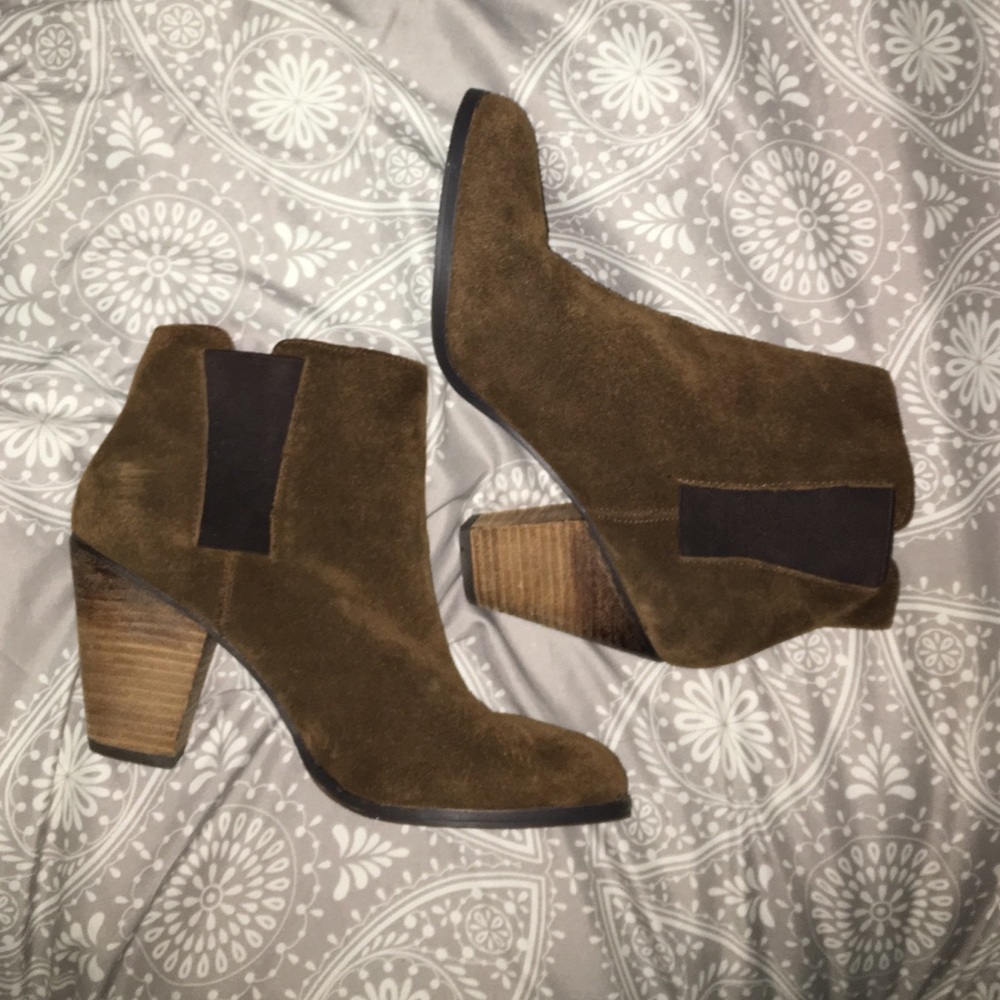 Brown Suede Distressed Vince Camino Booties
