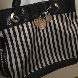 Henri Bendel Bag