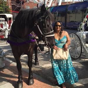 Meet your Posher, Tina