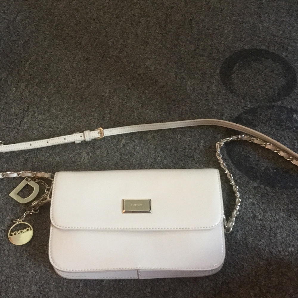 White cross body purse