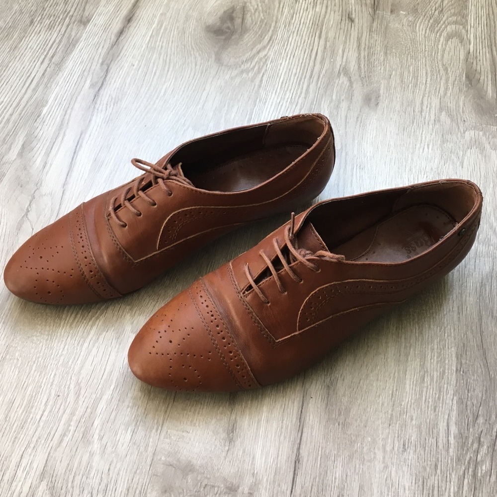 Brown oxford loafers by GH Bass