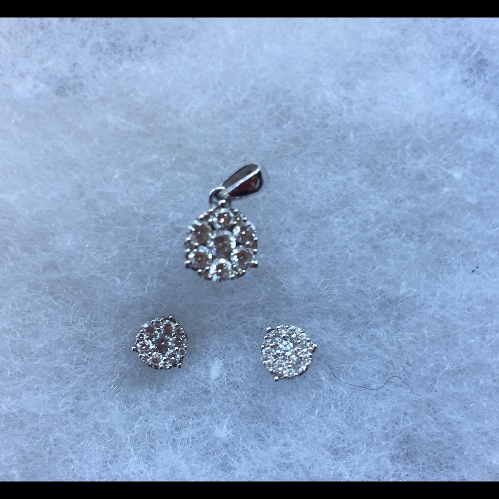 14k White Gold and Diamonds