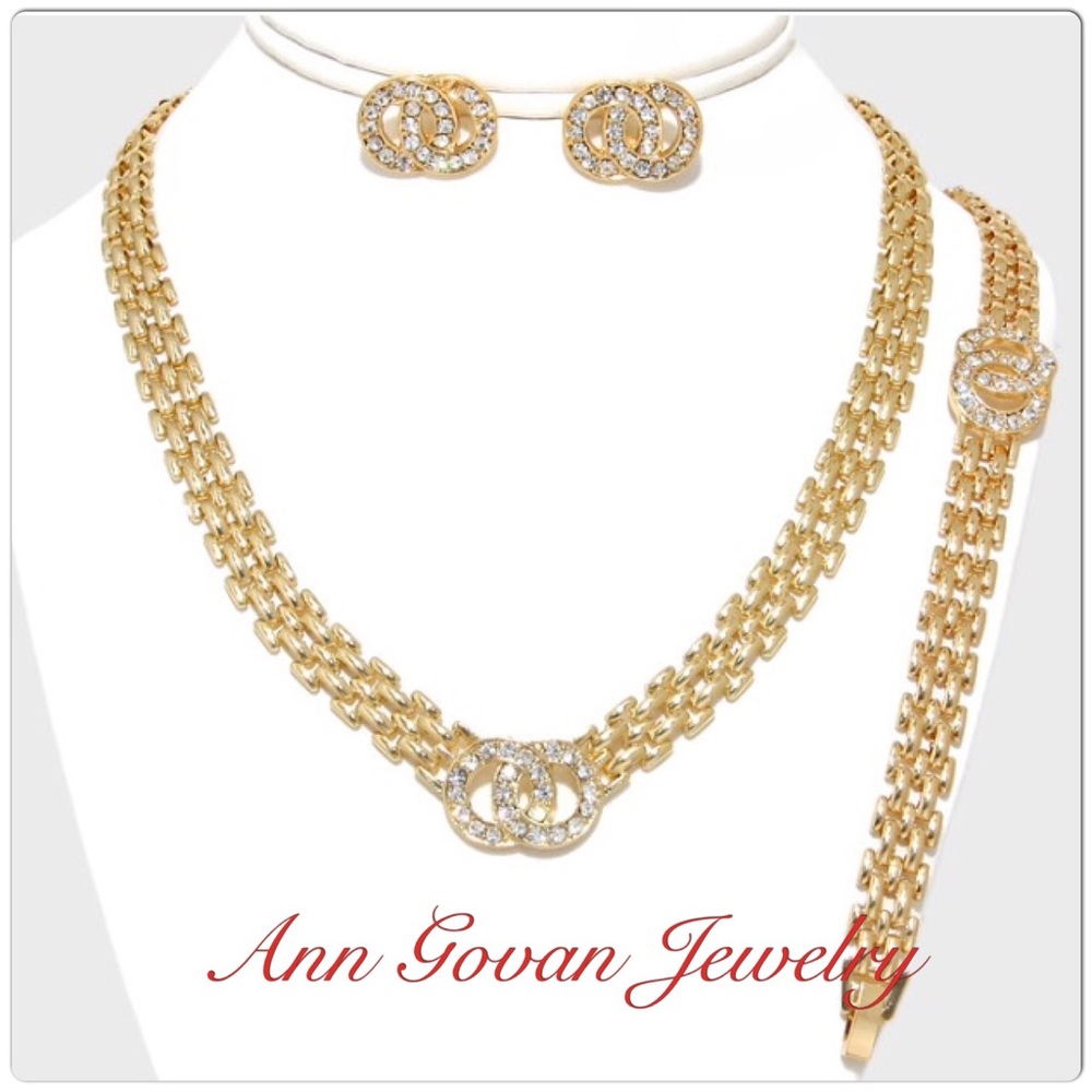3 Pcs Gold Necklace, Bracelet, & Earring Set