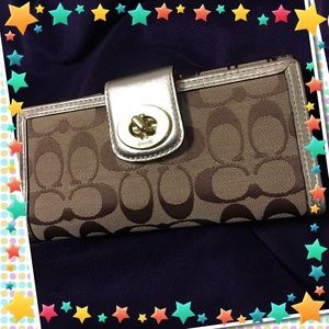 🐶Coach Canvas Wallet🐹Authentic 🐰