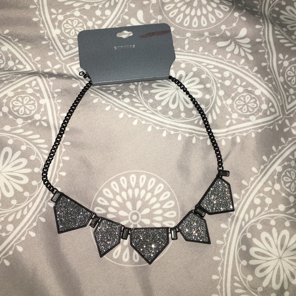 Express Sparkly Necklace