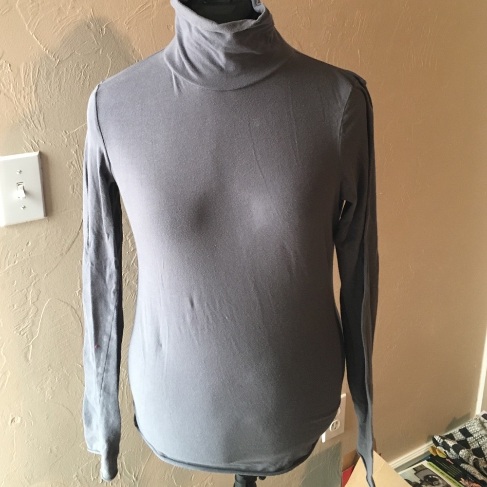 High neck Gray Long Sleeve Shirt