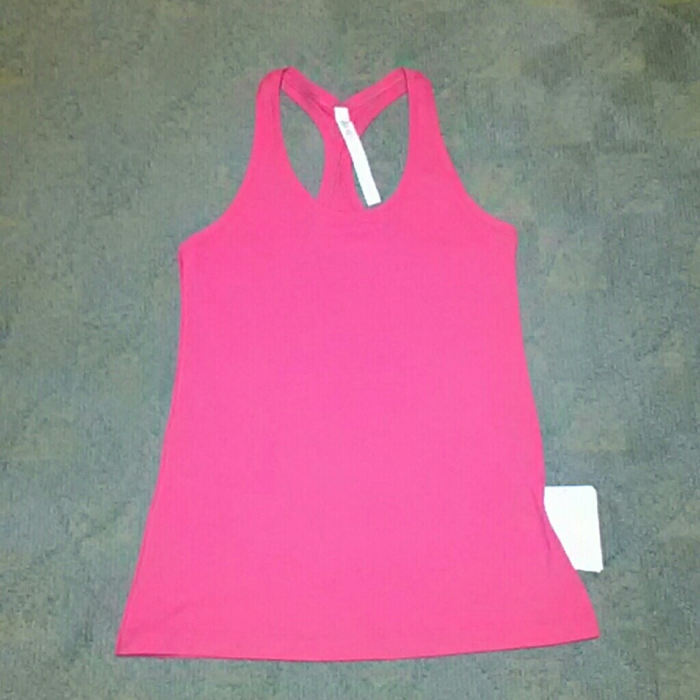 New lululemon tank top