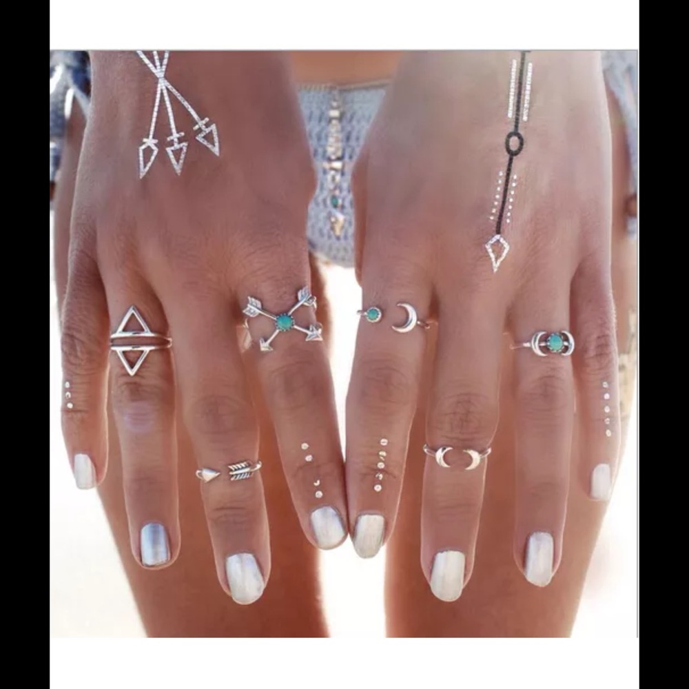 Boho silver and turquoise midi ring set