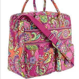 NWT Vera Bradley Grand Cargo Bag in Pink Swirls