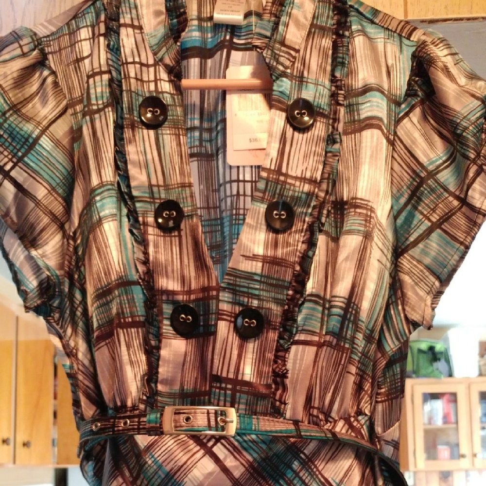Teal and black belted shirt