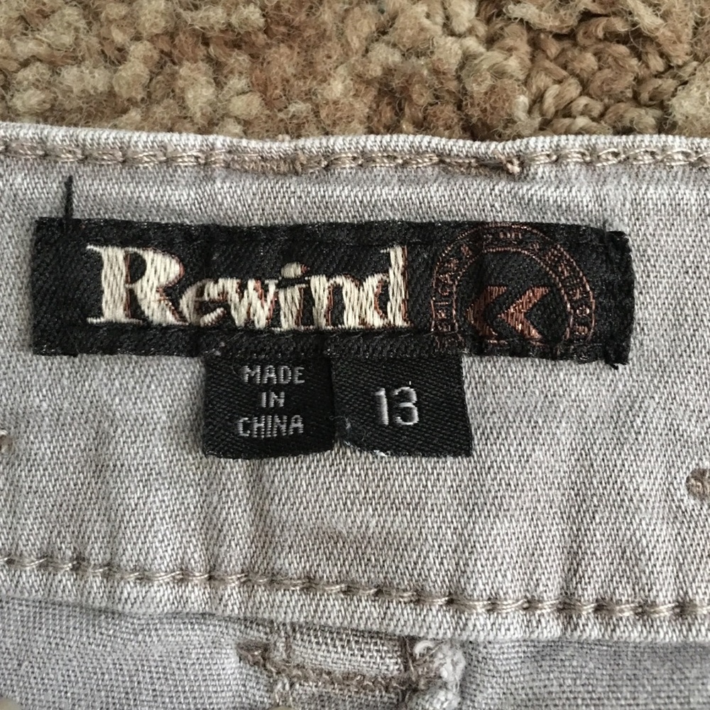 Capris - Picture 2 of 3