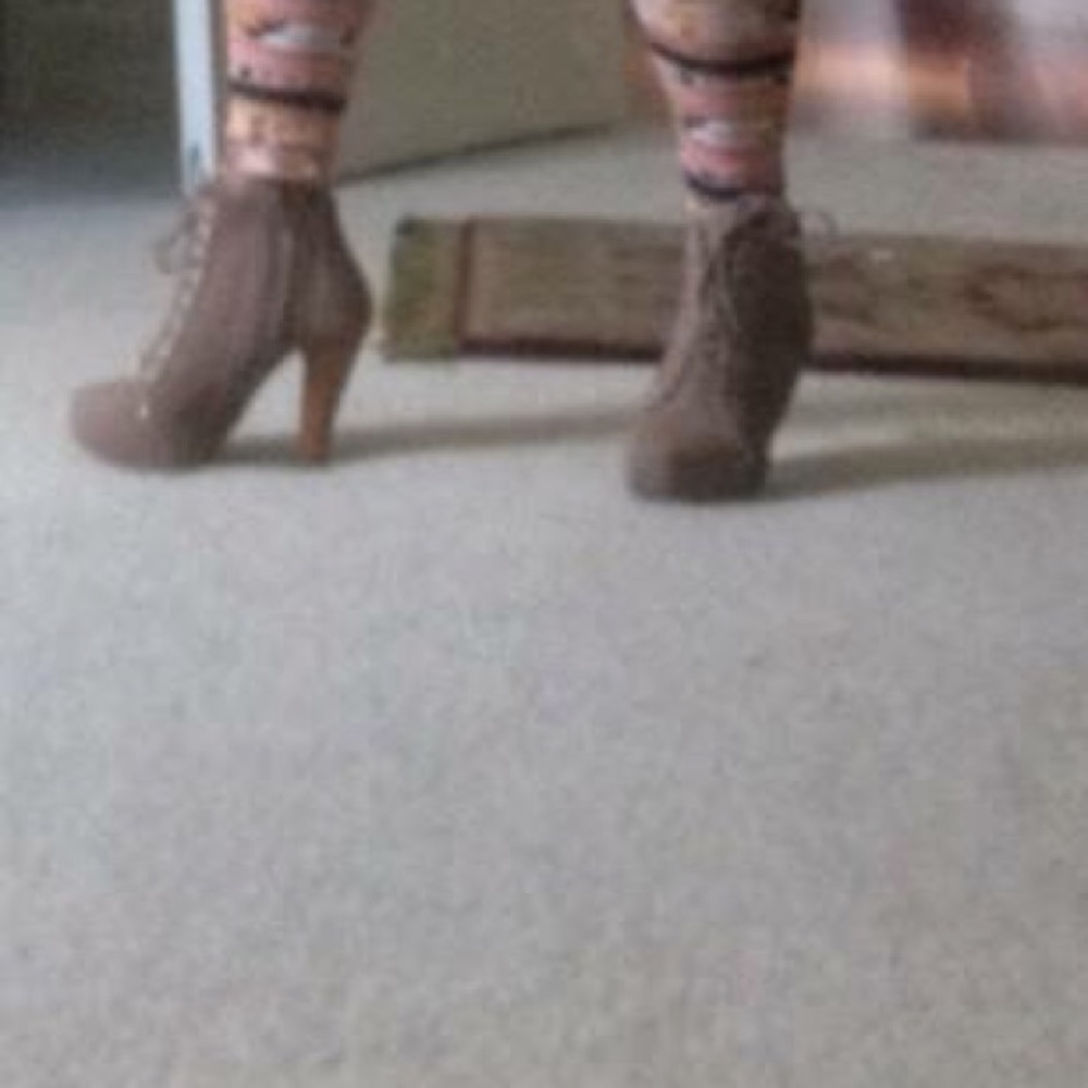 Qupid Booties - Picture 3 of 3