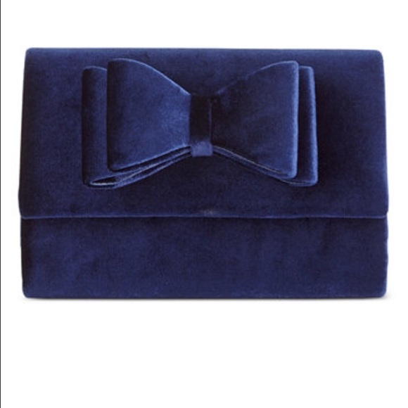 INC International Lessie velvet clutch Sold!!! - Picture 3 of 4