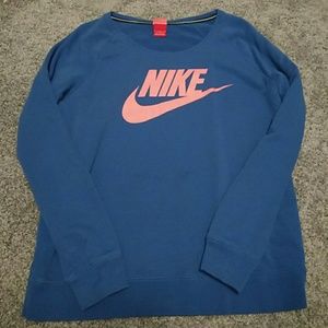 Nike sweatshirt