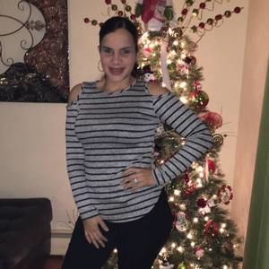 Meet your Posher, Valerie