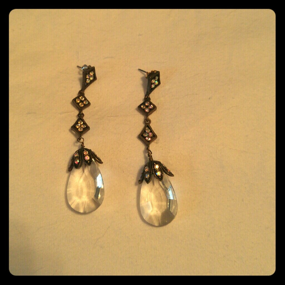 Tear drop earrings