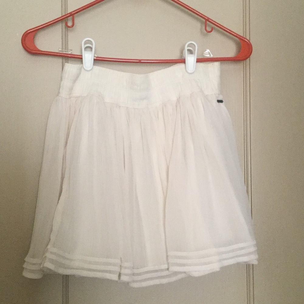 Hollister skirt
