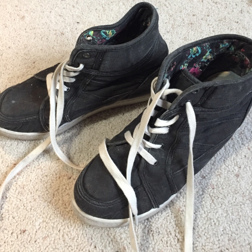 Roxy hidden wedges sneakers