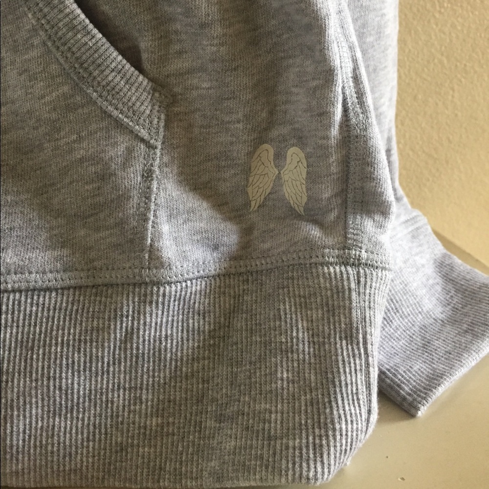 Victoria's Secret Lounge Hoodie - Picture 4 of 7