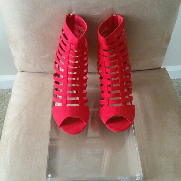 *RED CAGE STYLE PEEP TOE HEELS* - Picture 2 of 3