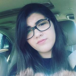 Meet your Posher, Macy